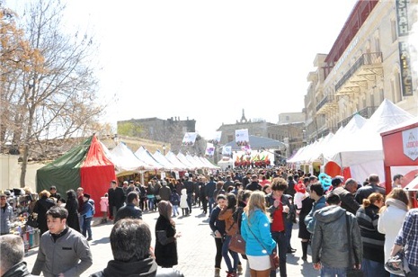 4 gün davam edəcək Novruz Festivalından REPORTAJ