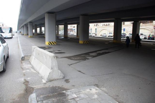 Daha bir parklanma yeri ləğv edildi 