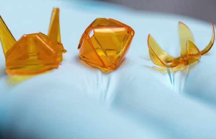 Chinese physicists print 3D origami using simple projector