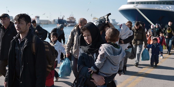 30.000 demandeurs d`asile en Grèce doivent être répartis dans l`UE d`ici fin 2017