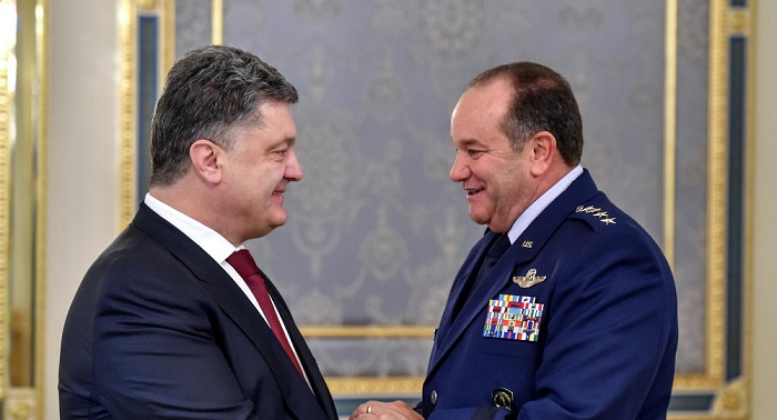 Weisheit für Ex-Nato-Chef: Kiew verleiht Breedlove Verdienstorden