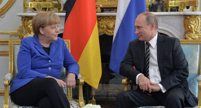 Gewisse Wählergruppen in Deutschland würden lieber Putin als Merkel wählen
