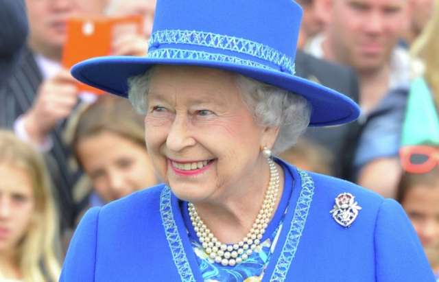 Queen akzeptiert den Brexit