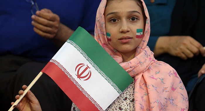 Iran: 150 Jungen und Mädchen wegen Teilnahme an Fete festgenommen