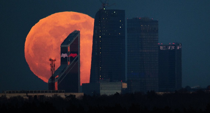 Nicht verpassen! Supervollmond erscheint bald als gigantische Feuerkugel über Erde