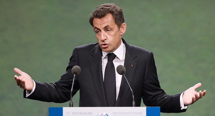 „Dann ändern wir eben die Verfassung!“- Sarkozy besteht auf Burkini-Verbot