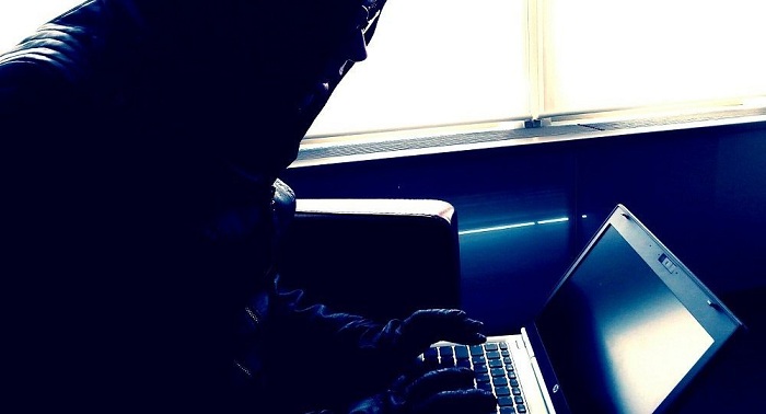 Chef vom Pariser Nachrichtendienst: Amerikaner stecken hinter Cyberattacke auf Élysée