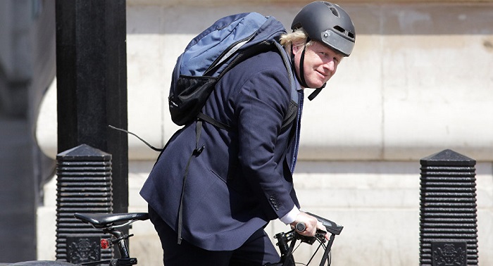 London: Polizei verbietet Boris Johnson Fahrrad zu fahren