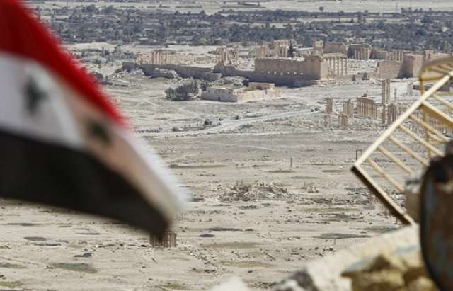 Syrische Armee befreit strategische Anhöhe bei Palmyra