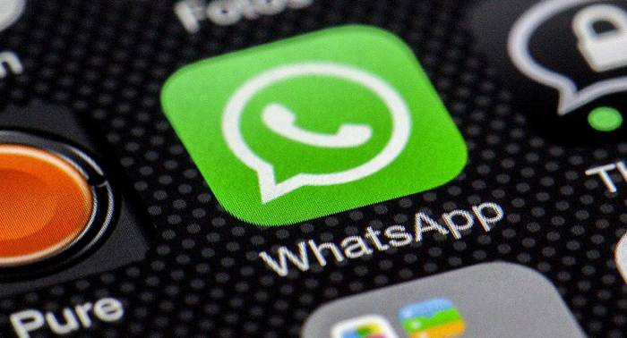 Praktikantin verbreitet Polizeidaten per WhatsApp