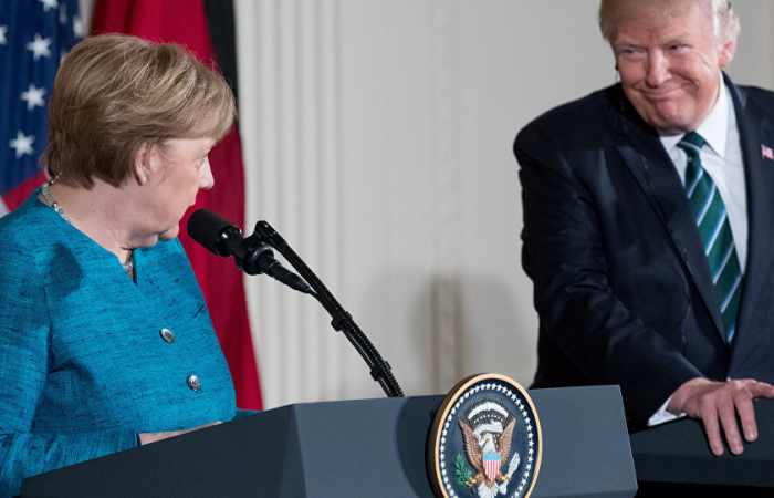 Rechtsexperte Merkel: US-Bomben völkerrechtswidrig – „Tödliche Gefahr für die Welt“