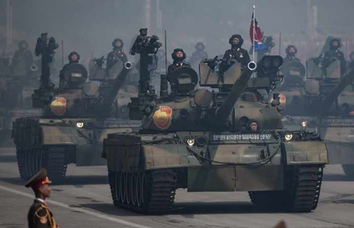 Nordkorea lässt sowjetischen T-62-Panzer zum „Todesdrescher“ mutieren