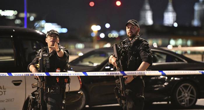 Rosa Messer, Brandflaschen und schwerer Lkw - neue Details zu London-Attentat