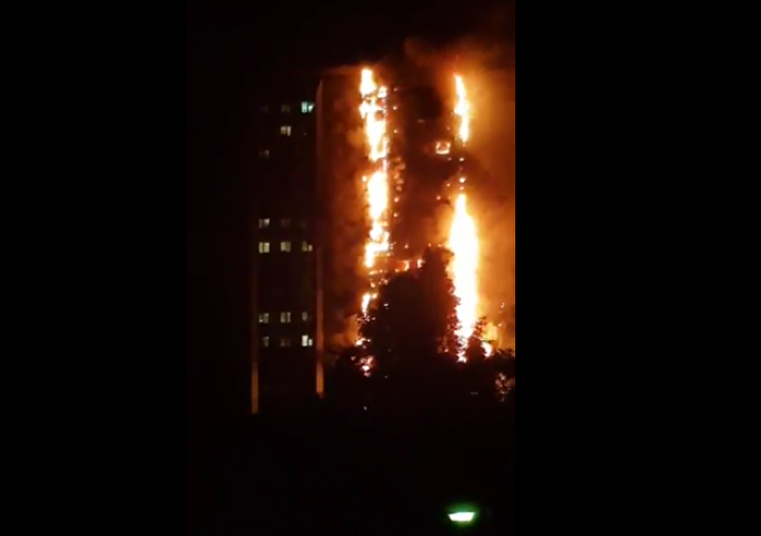 Brand in London: Menschen in Hochhaus eingeschlossen – Schreie sind zu hören