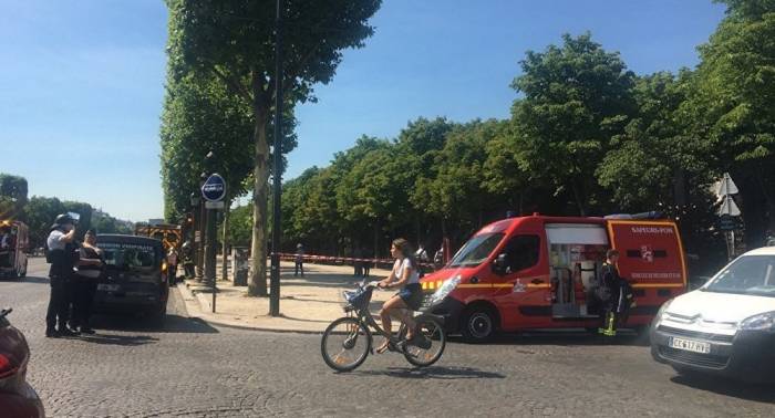 Polizeieinsatz auf Champs-Élysées – Theater evakuiert und abgeriegelt