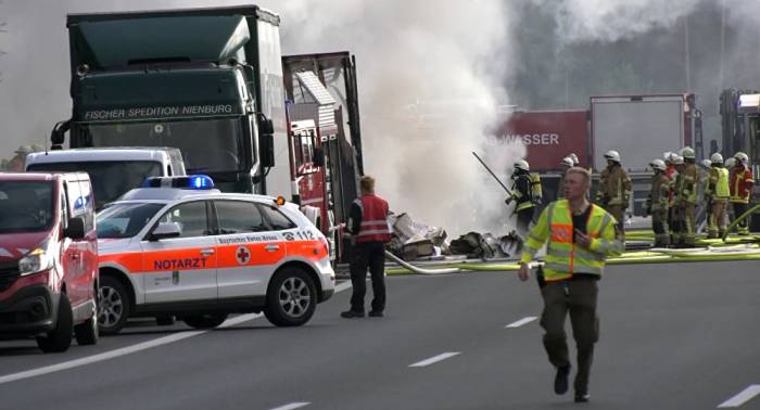 17 Tote, 31 Verletzte: Aktueller Stand der Polizei nach schwerem Busunglück auf A9