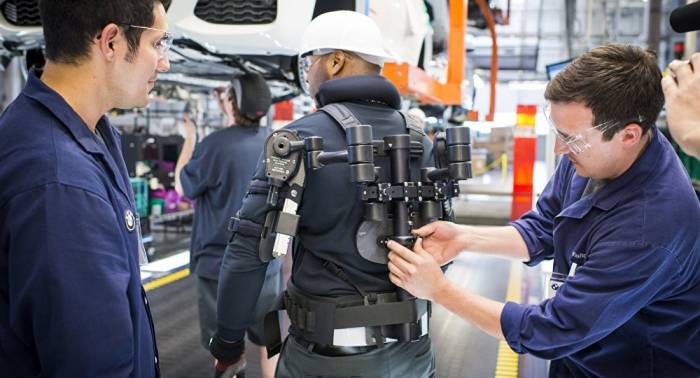 Maschinen am Körper: Exoskelette halten Einzug in Automobilindustrie