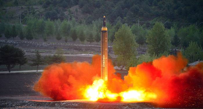 Nordkoreanische Rakete fällt auf eine Stadt nieder – Medien