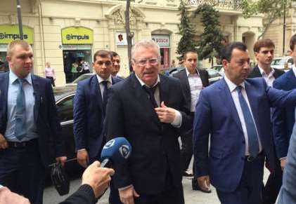 `Qarabağın açarı Kremldədir` - Jirinovski