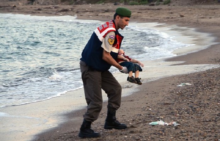 Death of Alan Kurdi: one year on, compassion towards refugees fades - VIDEO