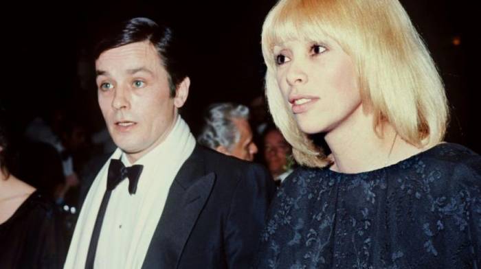 Schauspielerin Mireille Darc (79✝) gestorben