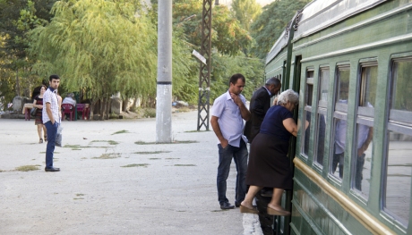 Yük və sərnişin daşınması artıb