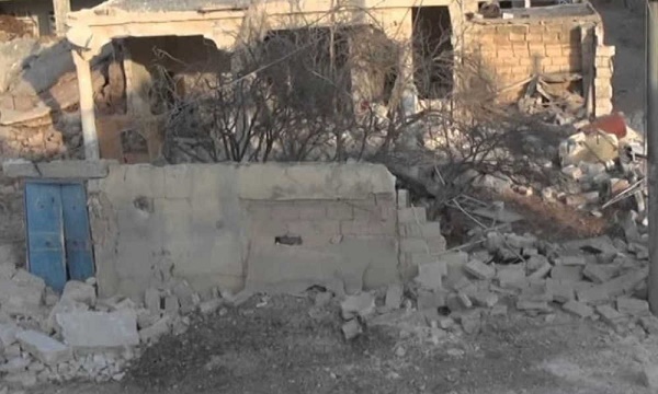 Syrie: 100.000 personnes piégées par l`avancée de Daesh vers la frontière turque