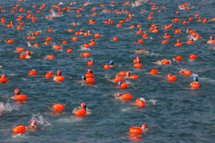 Muere otro nadador en carrera de Hong Kong y la FINA abre una investigación