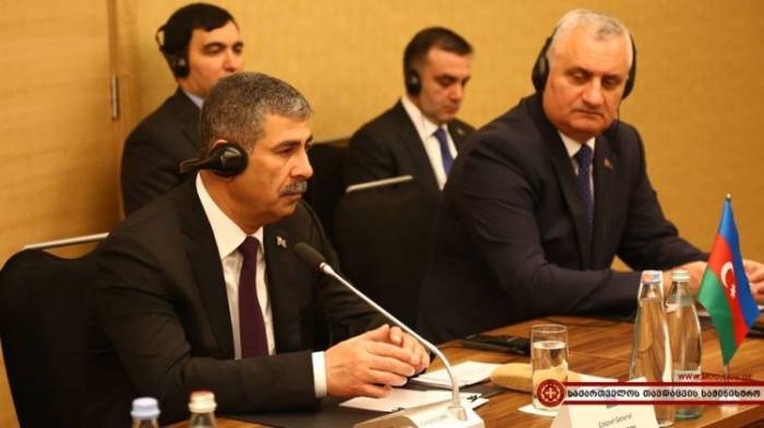 Batoumi accueille une réunion trilatérale des ministres de la défense de l'Azerbaïdjan, de la Géorgie et de la Turquie