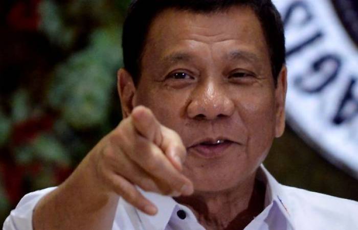 Duterte lässt Trump zappeln