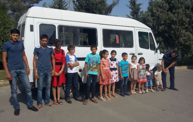 35 yaşlı ana 13-cü uşağını dünyaya gətirdi - Foto