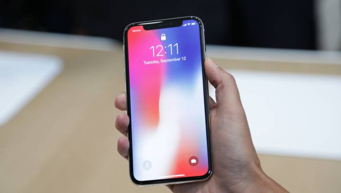 Apple: On sait enfin combien l'iPhone X coûte vraiment à construire