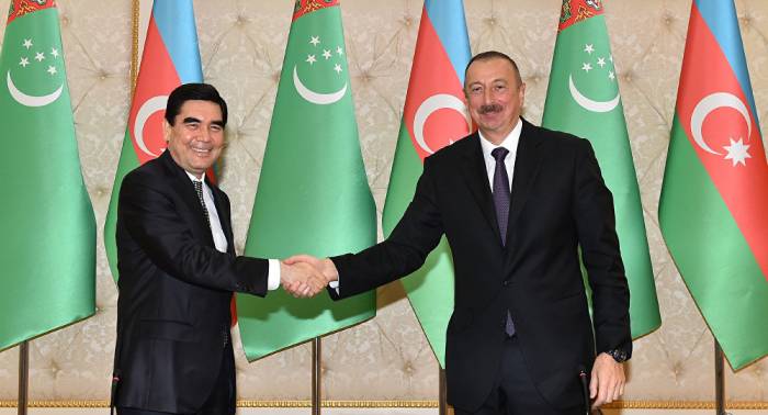 Türkmənistan prezidenti: “Azərbaycan böyük nailiyyətlər qazanıb” 