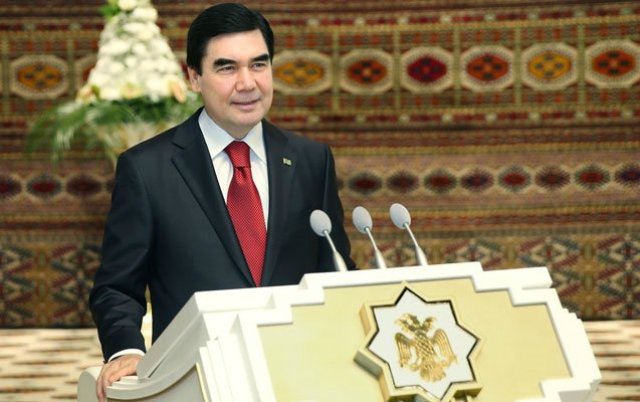 Türkmənistan prezidenti İlham Əliyevi təbrik etdi