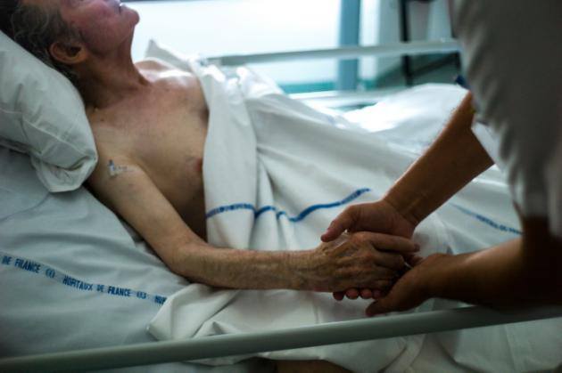 Droits des personnes en fin de vie: étape Droits des personnes en fin de vie: étape