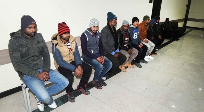 Azerbaijan detains ten foreigners attempting to cross into Iran
