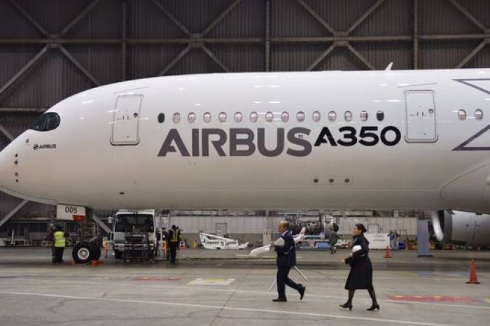 La Russie et la Chine défient Boeing et Airbus sur le long-courrier