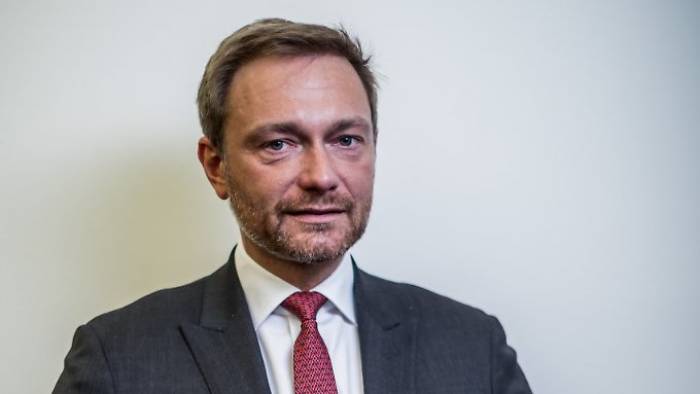 Lindner will junge Flüchtlinge abschieben