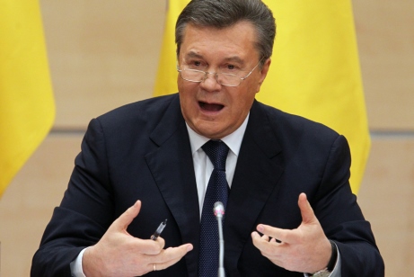 İnterpol Yanukoviç və oğlunu axtarır