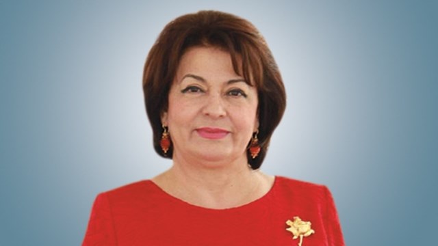 Rəbiyyət Aslanova Dövlət Komissiyasından çıxarıldı - Sərəncam