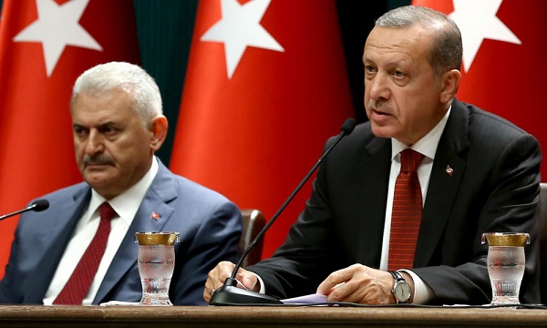 Turquie: le gouvernement va élaborer une nouvelle constitution avec l`opposition 