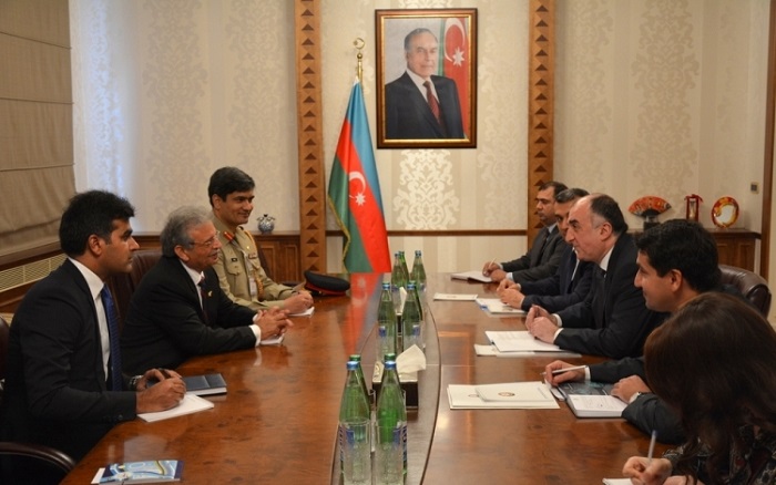 Pakistan’s PM to visit Azerbaijan