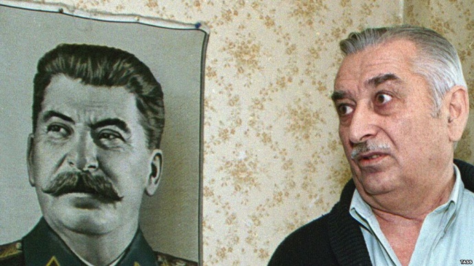 Stalinin nəvəsi vəfat edib