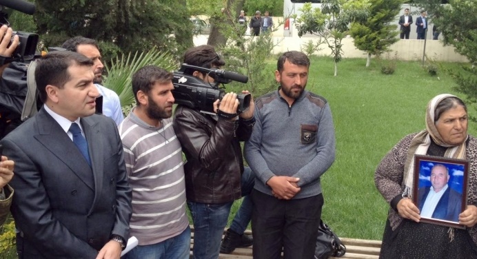 Les journalistes étrangers visitent le district d’Aghdam de l`Azerbaïdjan