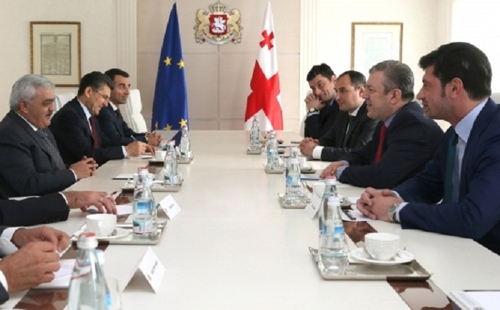 Tiflisdə Azərbaycanla bağlı kritik müzakirə 