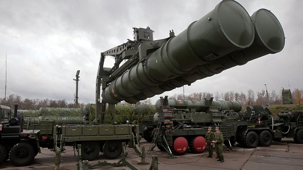 La Russie déploie des missiles sol-air S-400 Triumph en Sibérie