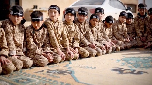 L`axe arabo-turc continue de soutenir les criminels de Daech