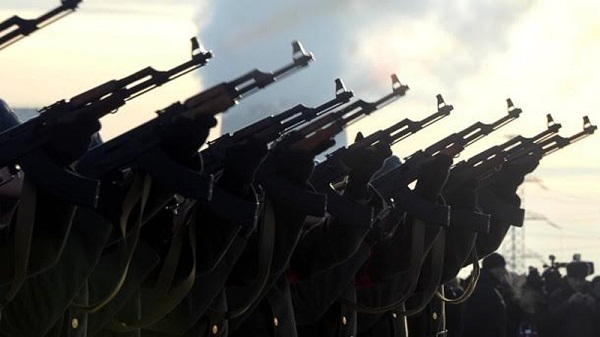 Marché de l`armement: la domination des Américains se renforce