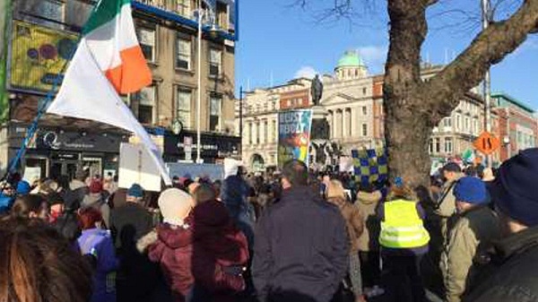 Irlande: des milliers de manifestants contre l`austérité