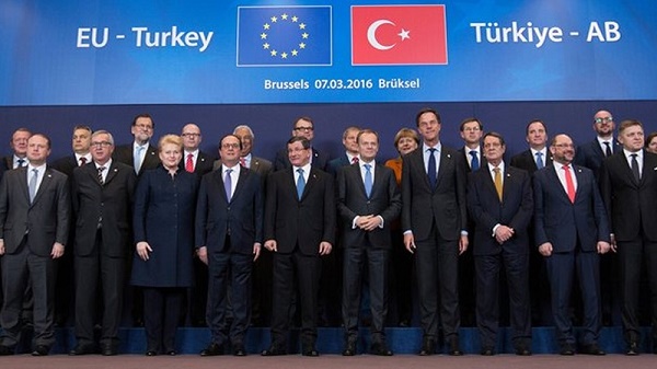 L’UE et la Turquie s’accordent sur les migrants